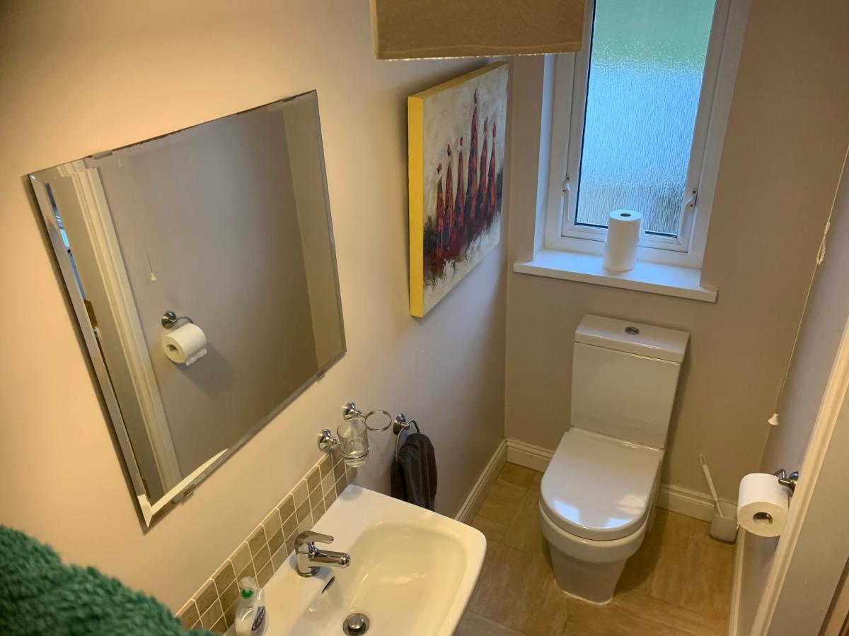 The View At 37 B&B Banbridge Bagian luar foto