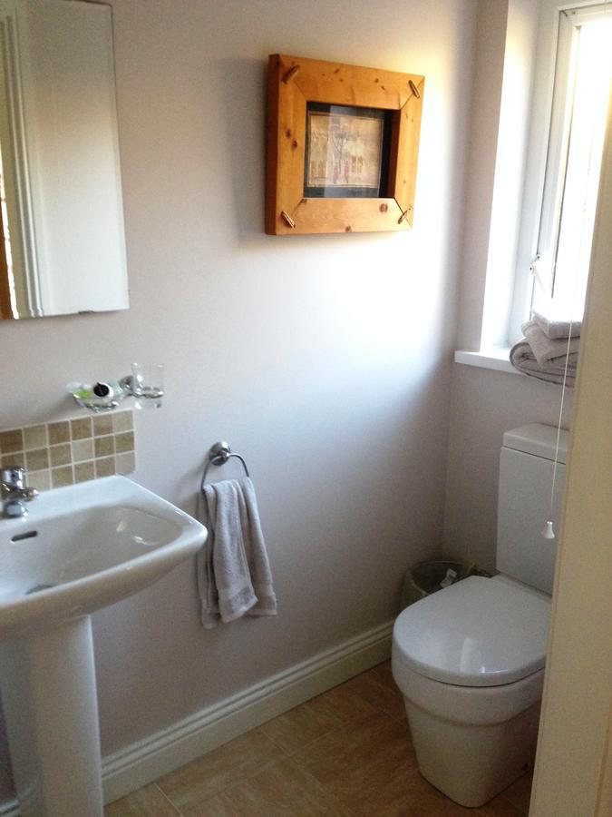 The View At 37 B&B Banbridge Bagian luar foto