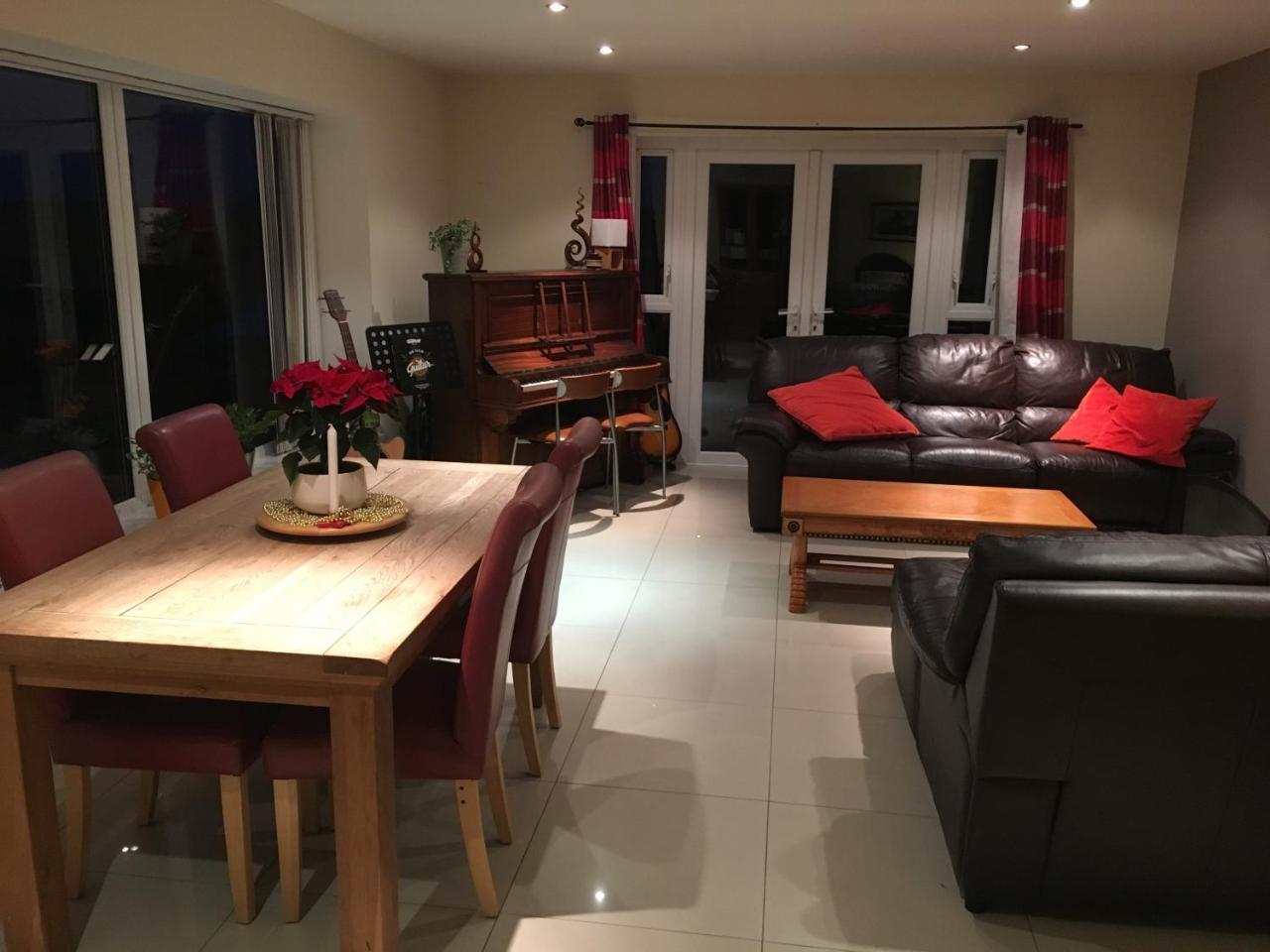 The View At 37 B&B Banbridge Bagian luar foto